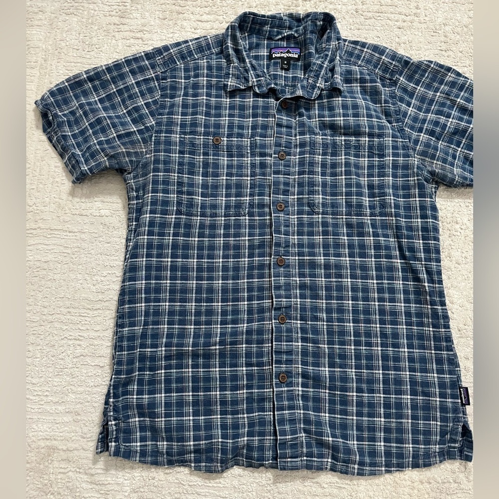 Patagonia Cotton/Hemp Blend Short Sleeve Button Up Shirt